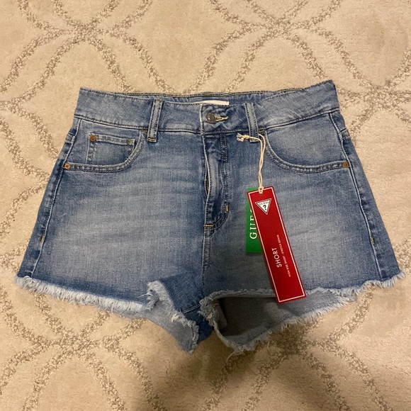 Brand new Guess vintage high rise “mom shorts” - Picture 3 of 5
